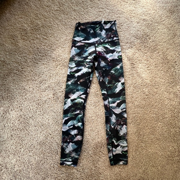 Lululemon Wunder Under High-Rise Galaxy Cropped Luxtreme Tight - Picture 10 of 10